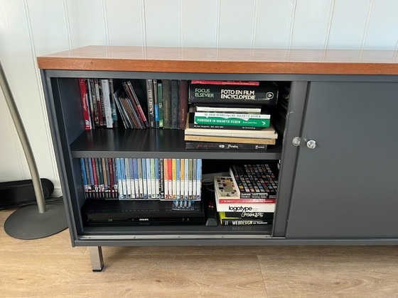 Sideboard with wooden top and dark grey doors, Metal, Brown, Vintage (photo 7 of 11)