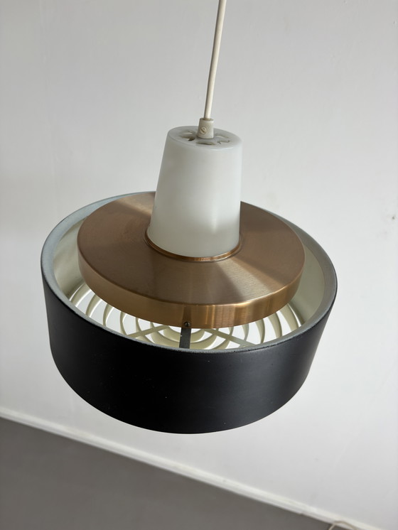 Image 1 of Vintage Deense Hanglamp Metaal met Kunststof 