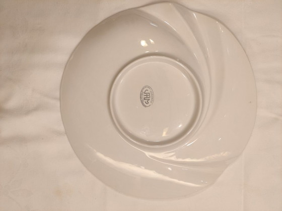 JHM Ceramica, 8 Large White Plates and 4 White Bowls – Crockery (photo 15 of 15)