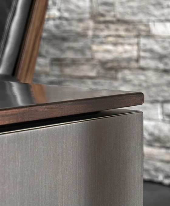 Image 1 of Minotti Linha Desk Studio Palisander Bronze Showmodel 2024