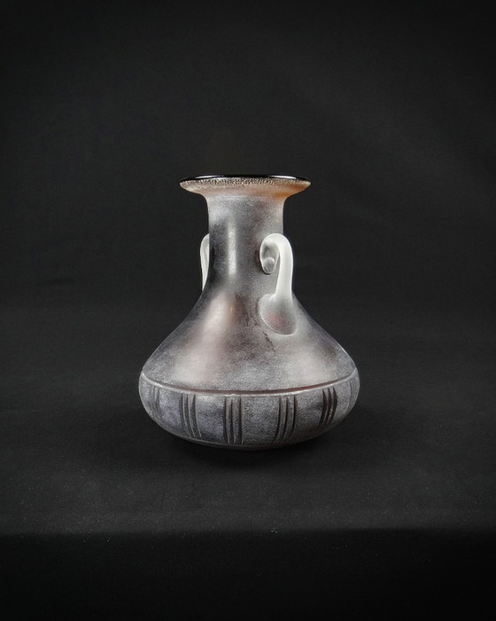 Image 1 of Vaso ad anfora in vetro tagliato di Murano, tecnica Scavo Seguso Vetri d'Arte