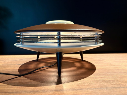 Vintage UFO lamp (space age)