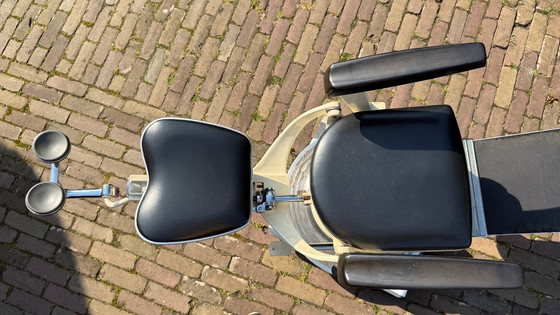 Image 1 of Vintage Siemens Sirona “D” Tandartsstoel (ca. 1950–1960)