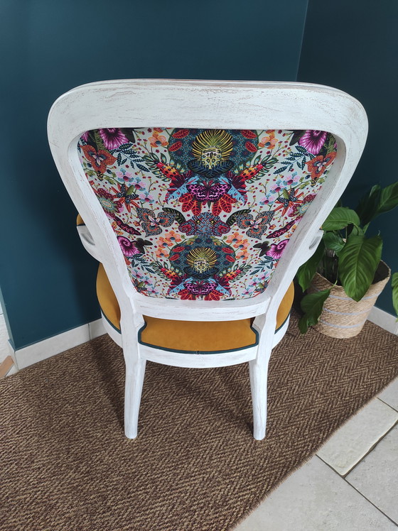 Image 1 of Fauteuil style Louis XV entièrement restauré – artisanat -tissu velours 