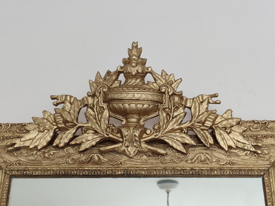Image 1 of Grande specchio con frontale in stile Napoleone III