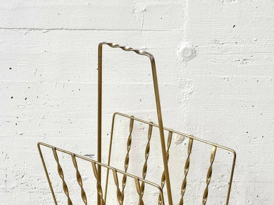 Image 1 of Vintage newspaper rack made of brass wire, 1960s