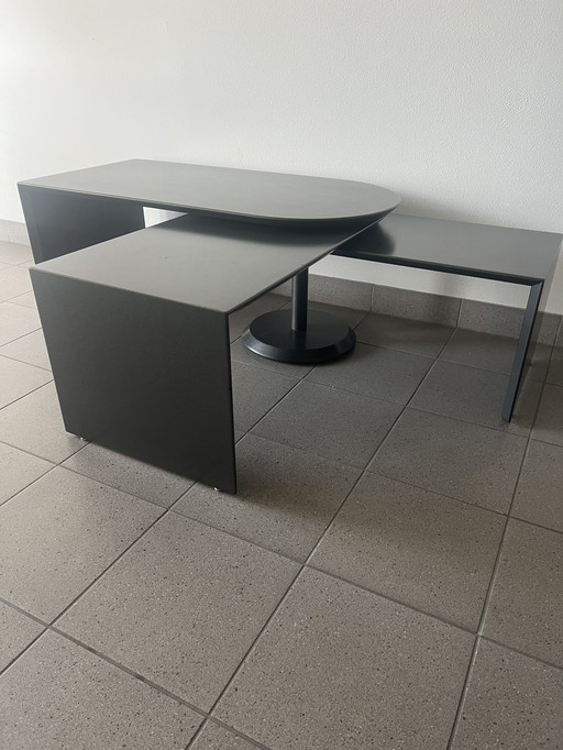 Leolux designer coffee table anthracite gray.