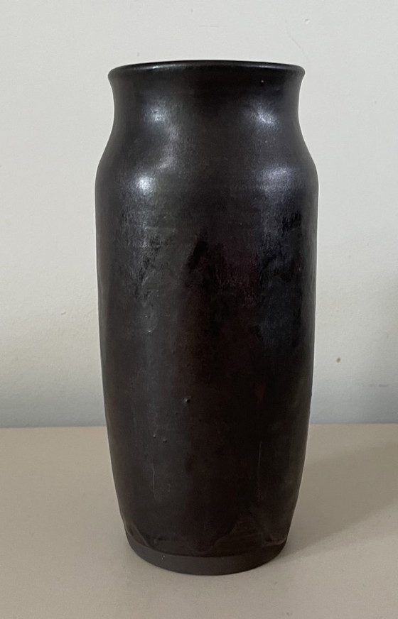 Image 1 of Vaso in terracotta Anthracite Studio