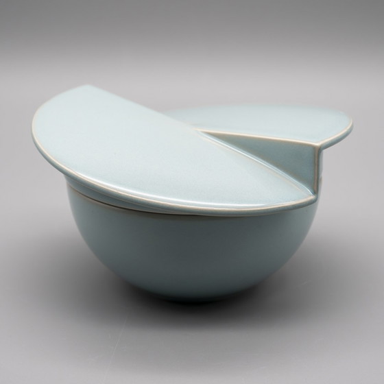 Image 1 of Vase à couvercle sculptural de Jan van der Vaart pour Rosenthal Studio-Linie Porcelaine émaillée turquoise 90s