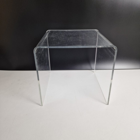 Image 1 of Vintage Plexiglas Side Table - Translucent Curved Acrylic Glass Table - Perspex, Transparent - Mid - Century, Space Age Table