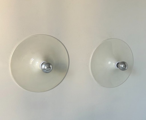 Coppia di applique vintage, metallo laccato bianco, Italia 1970.