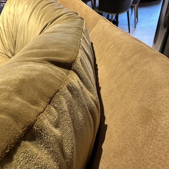 Image 1 of Montis Fabian armchair with ottoman