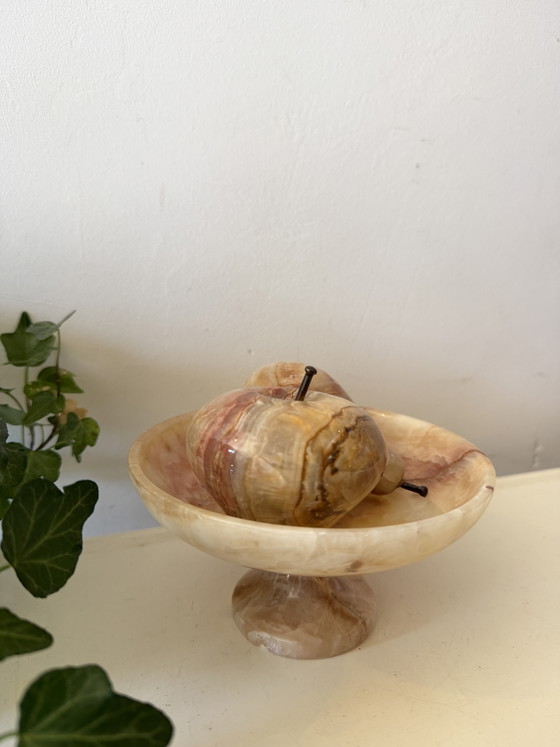 Image 1 of Coupe à fruits en onyx avec pommes et poires, italienne