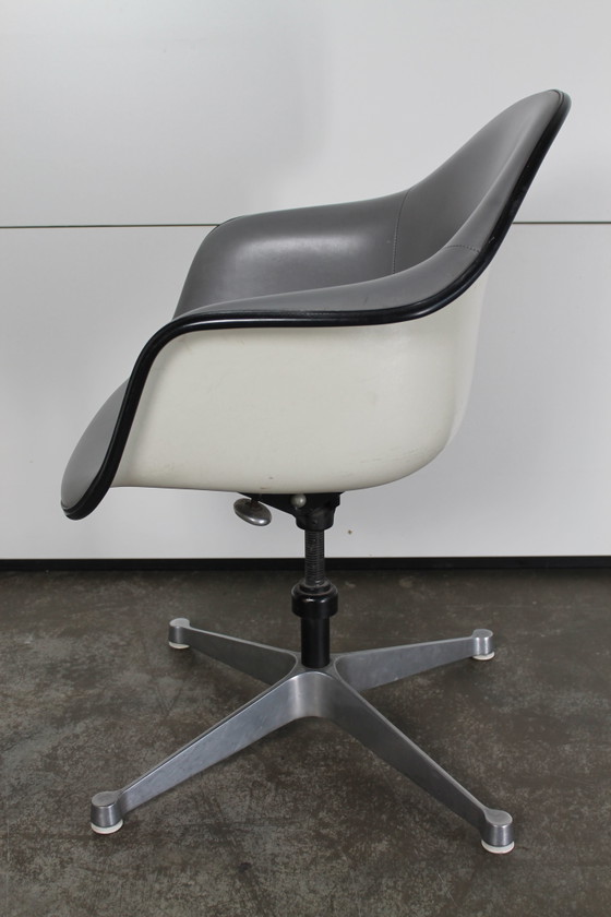 Image 1 of Eames x Herman Miller, década de 1960