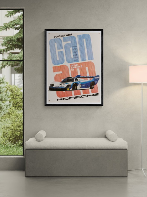 Image 1 of Porsche vince la Can Am – Poster originale vintage Porsche del 1983 di Gruppe C – Motorsport anni '80 – 102x76 cm
