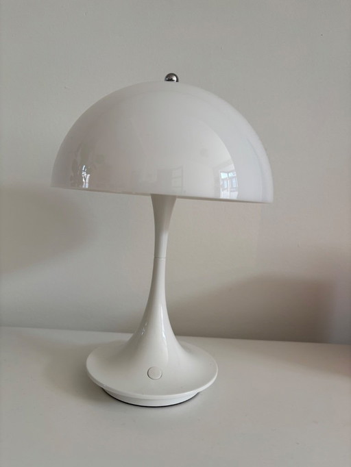 Panthella Portable White