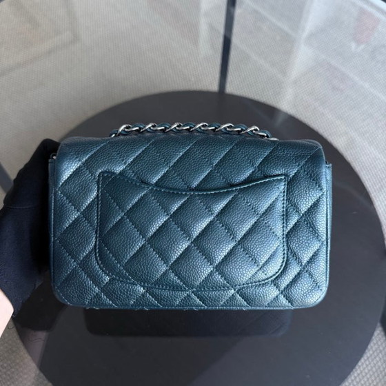 Image 1 of Chanel Classic Flap Mini - 20 cm Caviar Quilted Donkerblauw Groen Zilveren Hardware Serie 20
