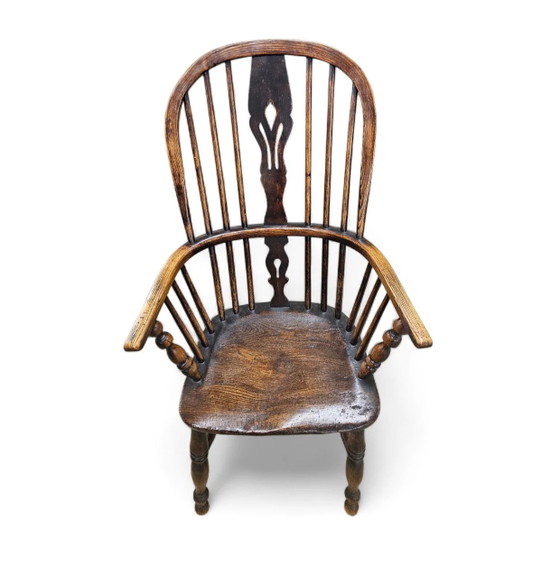 4 x Fauteuil Windsor ancien 2 bas / 2 hauts à dossier à fuseaux en orme / 19ème siècle (photo 6 of 15)