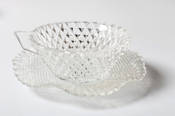 Image 1 of Servizio da tè in vetro trasparente di metà secolo / Decorazione con taglio a diamante / 4 tazze + 4 piattini / Italia / Anni '6
