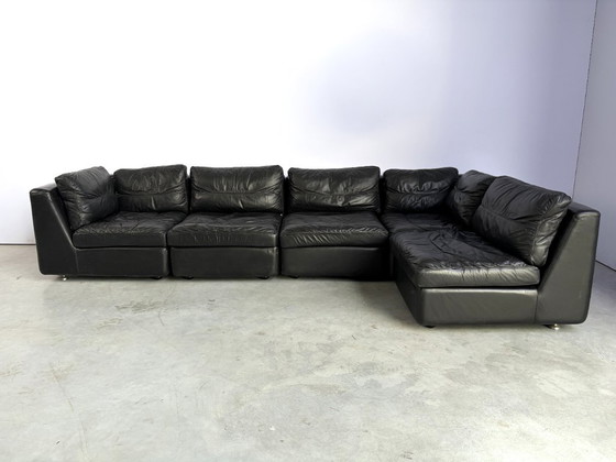 Divano modulare vintage in pelle nera, anni '70 – Divani modulari (photo 12 of 12)
