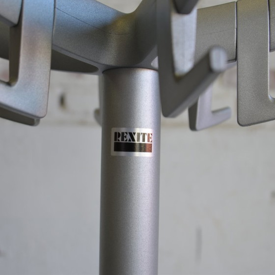 Image 1 of 1 porte-manteau double