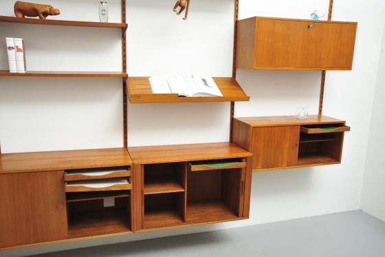 Danish Shelving System in Teak by Kai Kristiansen for Feldballes Møbelfabrik, 1960s, Shelving unit, Wood (photo 16 of 21)