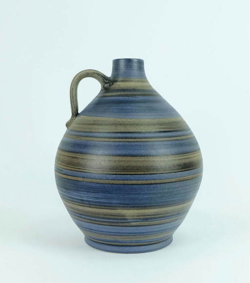 Vasenkrug aus den 1950er Jahren mit Streifenmuster in Blaubraun Schwarz, Modell 252/30