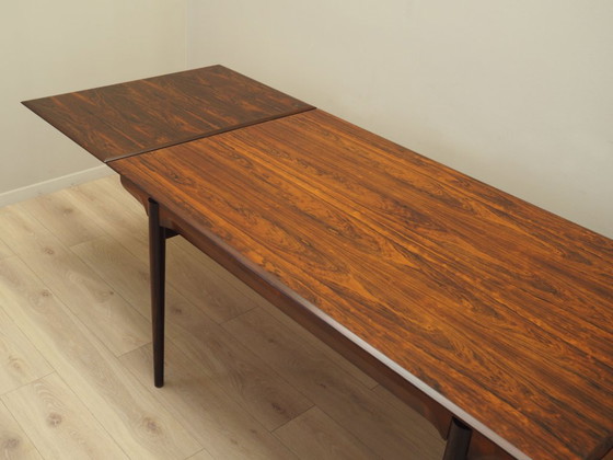 Image 1 of Table en bois de rose, design danois, années 1970, production : Danemark