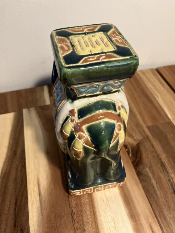 Vintage elephant Plant table / ceramic elephant (photo 3 of 6)