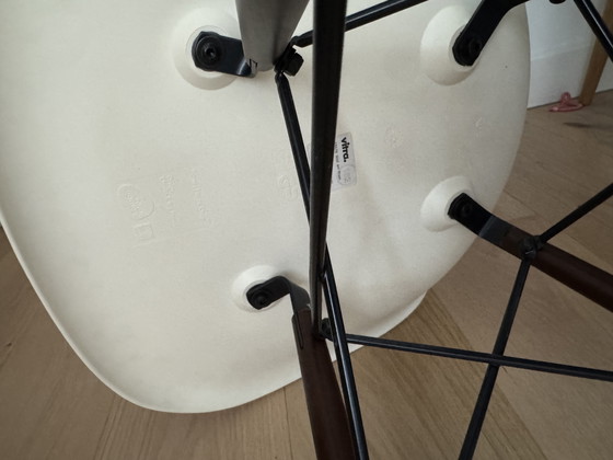 Image 1 of 2 x sedia Vitra Eames DSW in acero scuro