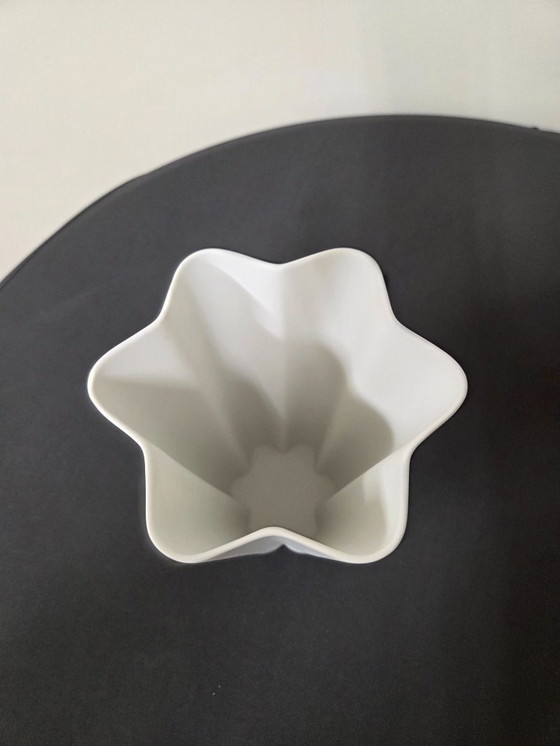 Image 1 of Hay Vaso Iris L bianco sporco