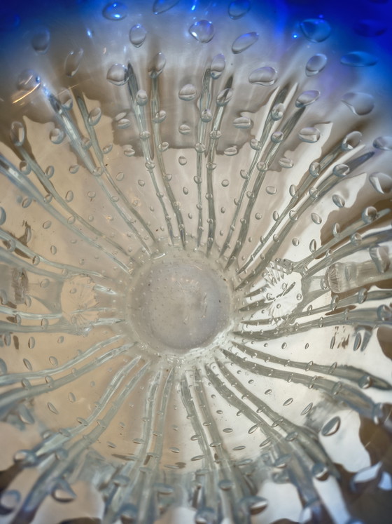 Murano Glass Vase. (photo 4 of 6)