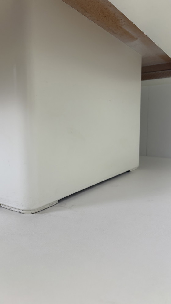 Image 1 of Vintage vierkante Japandi salontafel wit design Jan des Bouvrie 80s