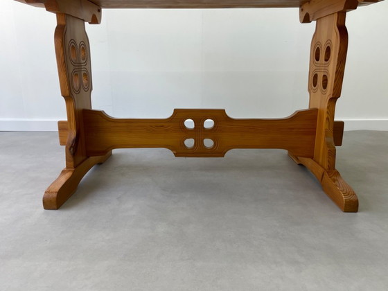 Vintage Brutalistische Eethoek – Tiroler Stijl (6 stoelen) – Eetkamerset, Wood (photo 15 of 18)