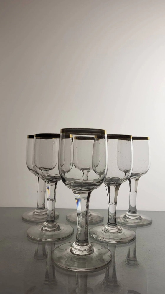 12 crystal liqueur/aperitif glasses – Glass & Decanter (photo 5 of 9)
