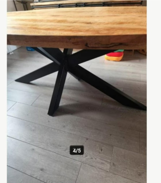 Image 1 of mesa de comedor ovalada de madera de mango