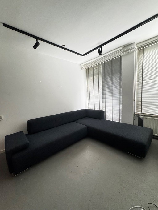 MOROSO LOWLAND CORNER SOFA