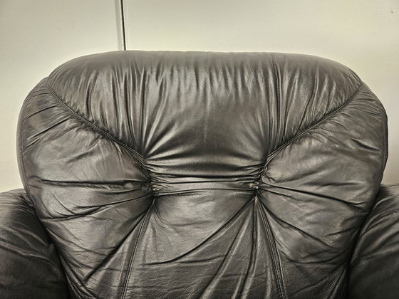 1970s Black Leather Club Chairs – Armchairs (photo 5 of 17)