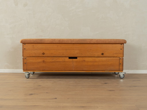 Vaulting Box as Bench and Shoe Cabinet