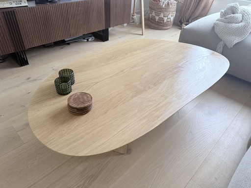 Studio Henk Salon Table (blob)