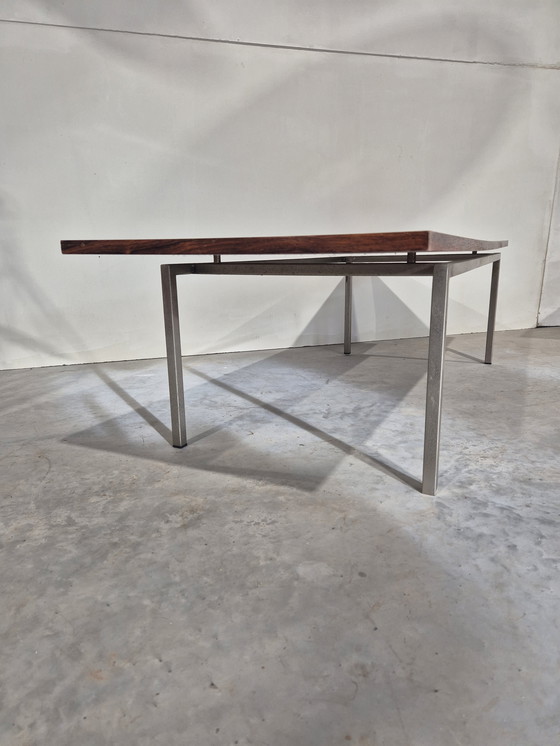 Image 1 of Mesa de centro de mediados de siglo con tapa flotante