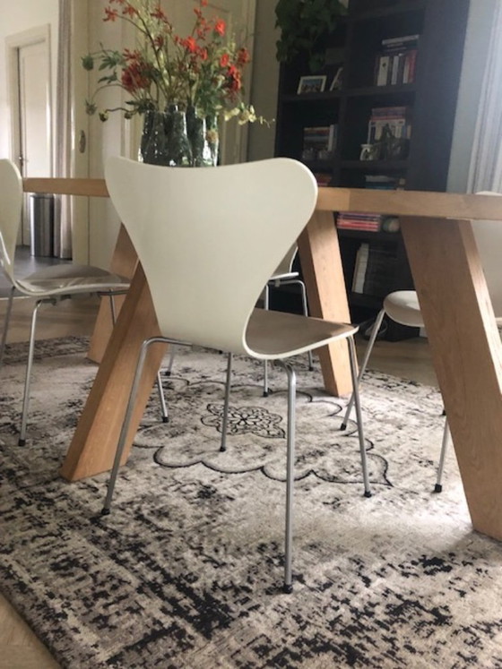 Image 1 of Arne Jacobsen butterfly chairs