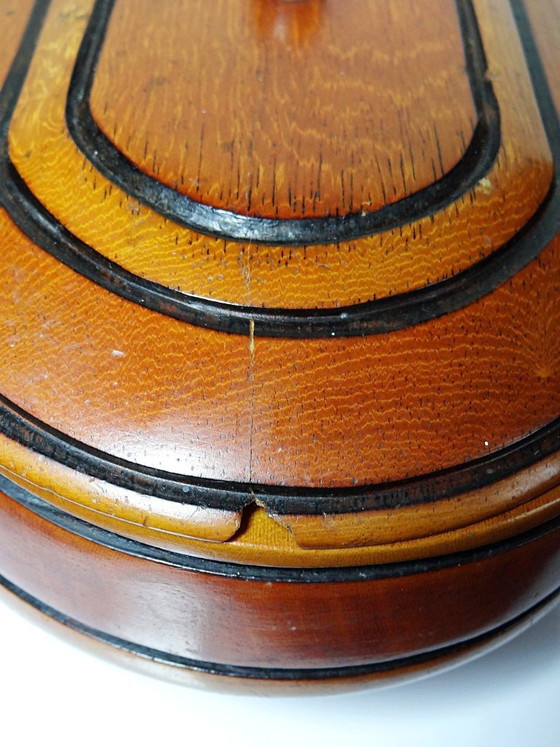 Vintage doos van exotisch monoxylhout, volkskunst, krokodillendecor – Decoratieve objecten, Wood (photo 13 of 13)