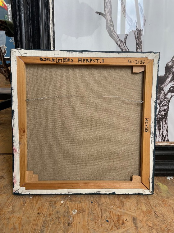 Image 1 of Portrait of an owl