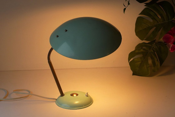 Image 1 of Lampe de table vintage, lampe de bureau, années 50, 60, 70, lampe cosaque en métal en forme d'OVNI, vert menthe