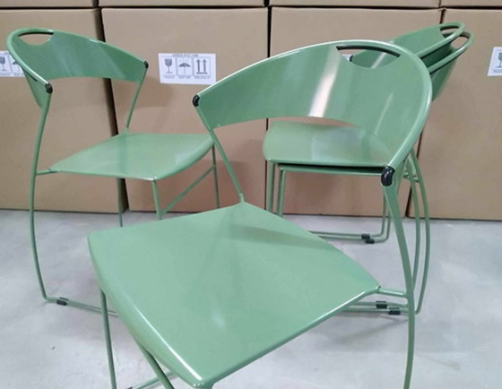 Image 1 of 4 authentieke Juliette-stoelen van Hannes Wettstein voor Baleri Italia