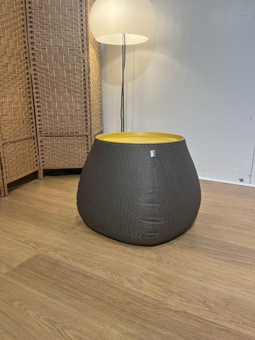 Table d'appoint B&B Italia Fat Fat avec espace de rangement, neuve.