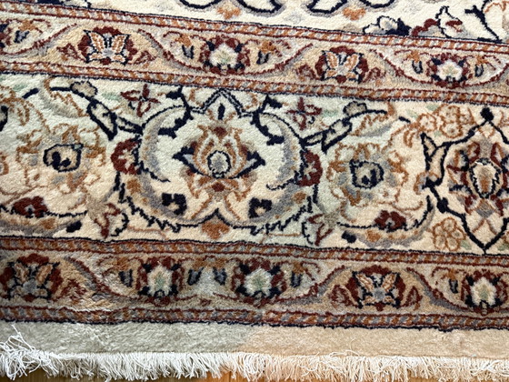 Image 1 of Large hand-knotted medallion rug – ivory & midnight blue – 335 × 247 cm