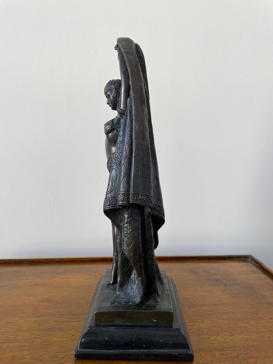 Image 1 of Tänzerin mit Schleier, nach Dimitri Chiparus