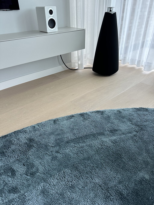 Round Carpet
